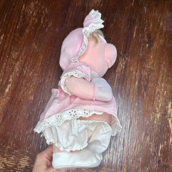 Vintage 1987 Worlds Of Wonder Baby Miss Piggy Little Boppers Plush Doll Pink Dre - Picture 12 of 16